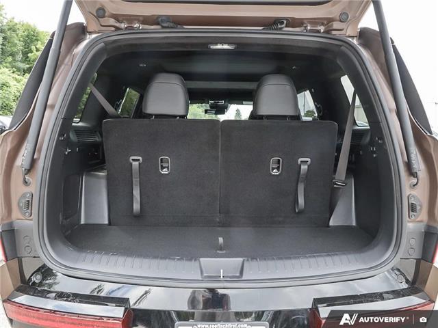 2025 Hyundai Santa Fe Ultimate Calligraphy (Stk: 174988) in London - Image 11 of 27