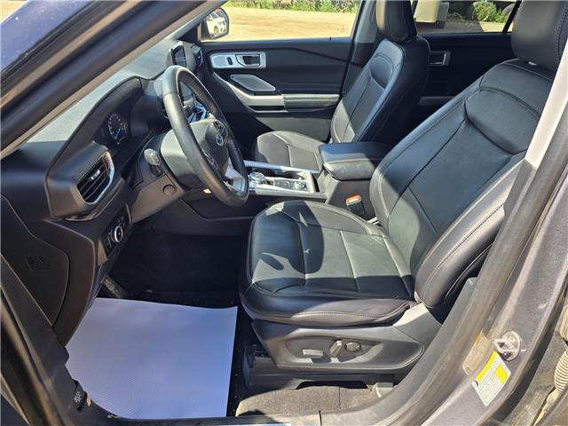2023 Ford Explorer Limited in Saskatoon - Image 6 of 14