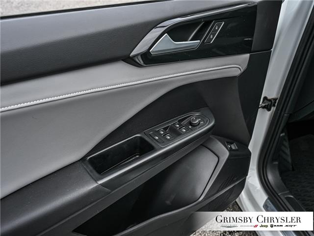 2022 Volkswagen Taos Highline (Stk: U6432) in Grimsby - Image 16 of 31