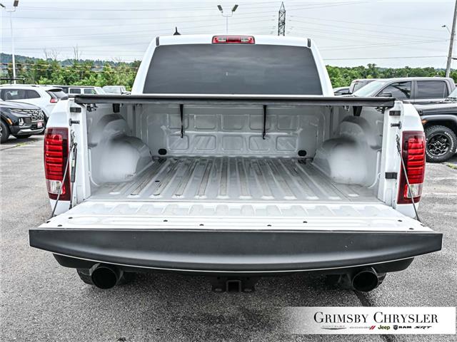 2021 RAM 1500 Classic SLT (Stk: N26129A) in Grimsby - Image 7 of 31