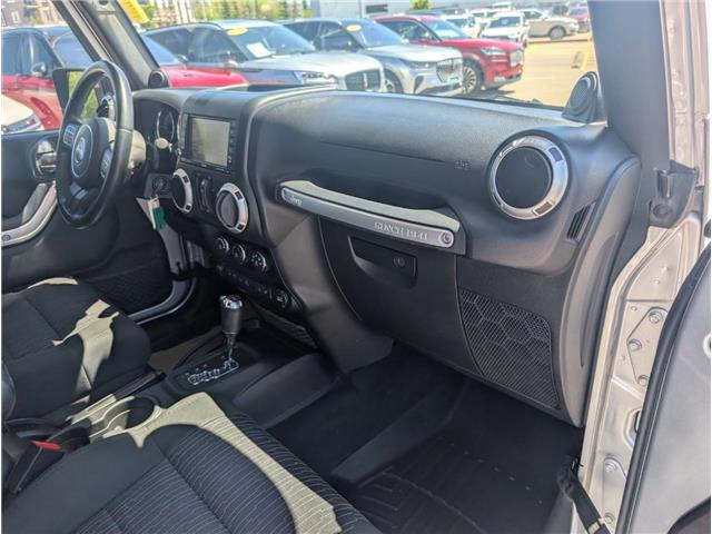 2012 Jeep Wrangler Unlimited Sahara (Stk: T-2217A) in Calgary - Image 13 of 25