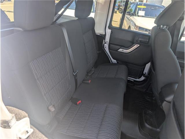 2012 Jeep Wrangler Unlimited Sahara (Stk: T-2217A) in Calgary - Image 17 of 25