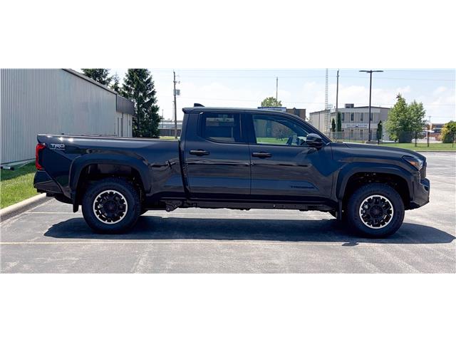2026 Toyota Tacoma Base (Stk: 3823) in Sarnia - Image 2 of 4