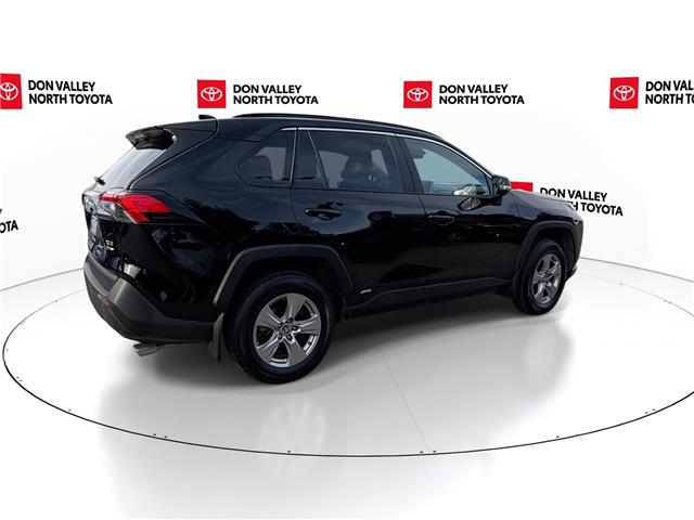 2025 Toyota RAV4 Hybrid XLE (Stk: 10121706A) in Markham - Image 8 of 32