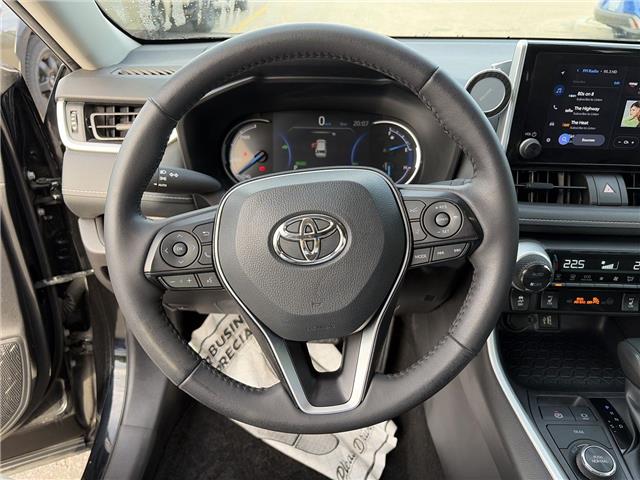 2025 Toyota RAV4 Hybrid XLE (Stk: 10121706A) in Markham - Image 14 of 32