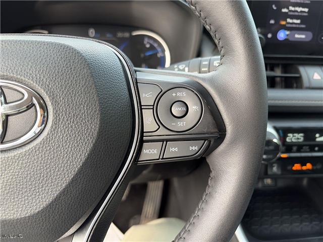 2025 Toyota RAV4 Hybrid XLE (Stk: 10121706A) in Markham - Image 17 of 32