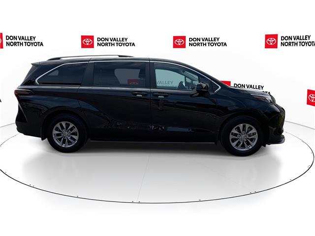 2025 Toyota Sienna LE 8-Passenger (Stk: 10122102A) in Markham - Image 9 of 30