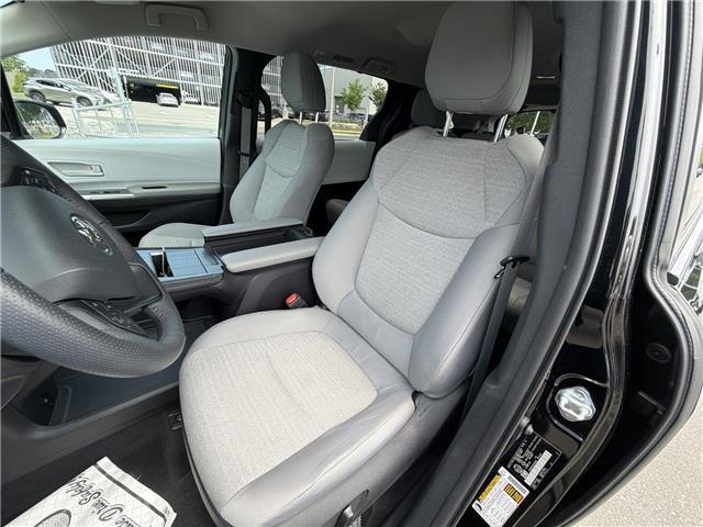2025 Toyota Sienna LE 8-Passenger (Stk: 10122102A) in Markham - Image 11 of 30