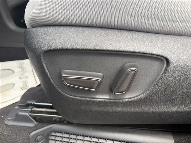 2025 Toyota Sienna LE 8-Passenger (Stk: 10122102A) in Markham - Image 12 of 30