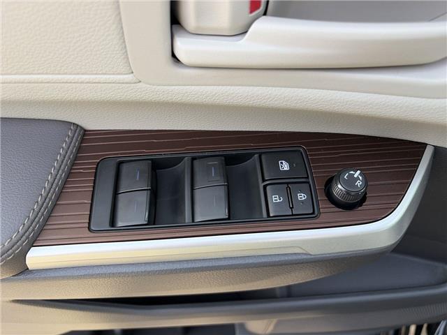 2023 Toyota Sienna LE 8-Passenger (Stk: 10121796A) in Markham - Image 13 of 30