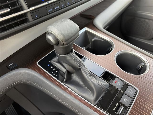 2023 Toyota Sienna LE 8-Passenger (Stk: 10121796A) in Markham - Image 22 of 30