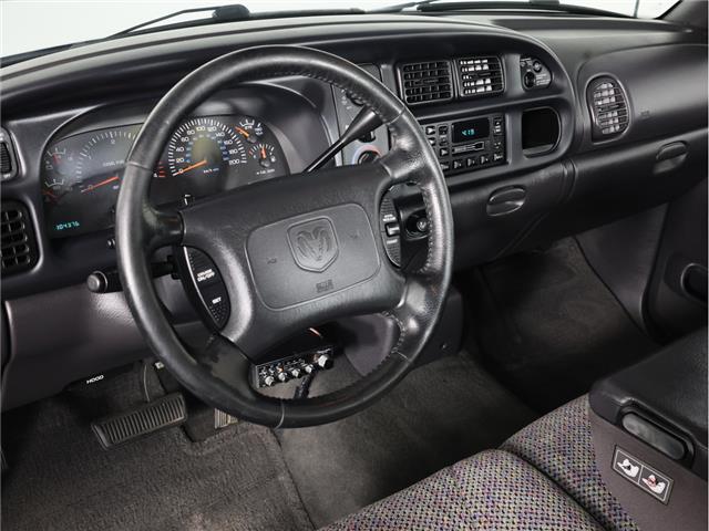 2001 Dodge Ram 2500  (Stk: A21267) in Calgary - Image 12 of 18