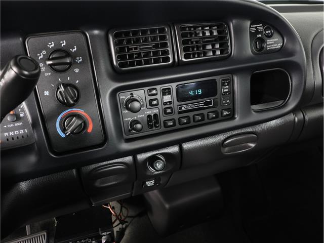 2001 Dodge Ram 2500  (Stk: A21267) in Calgary - Image 14 of 18