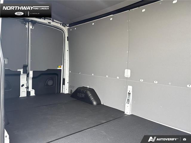 2026 Ford Transit-250 Cargo Base (Stk: 6TN9601) in Brantford - Image 21 of 23