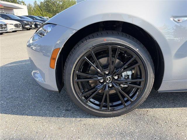 2026 Mazda MX-5 GS-P (Stk: 704080) in Surrey - Image 5 of 5