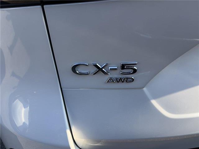 2026 Mazda CX-5 GT (Stk: 169900) in Surrey - Image 4 of 5