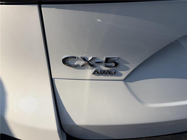 2026 Mazda CX-5 GS (Stk: 162541) in Surrey - Image 4 of 5