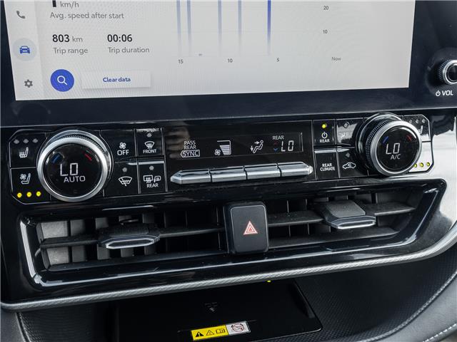 2023 Toyota Highlander Hybrid Limited (Stk: 23U12544) in North York - Image 23 of 32