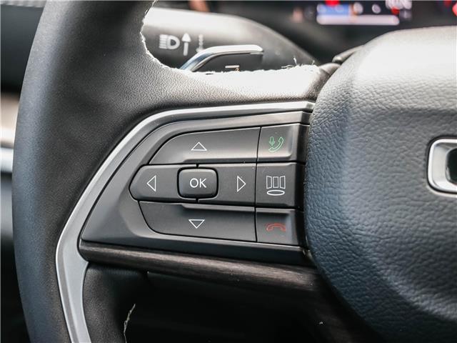 2026 Jeep Grand Cherokee Base (Stk: 15-26491) in London - Image 4 of 28