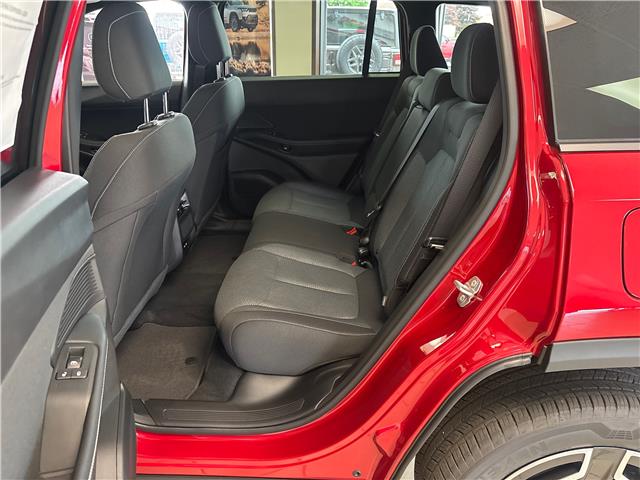 2026 Jeep Cherokee Laredo/Limited (Stk: 26082) in Oak Bay - Image 6 of 9