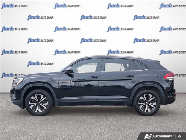 2024 Volkswagen Atlas Cross Sport 2.0 TSI Comfortline (Stk: 43712) in Georgetown - Image 2 of 26