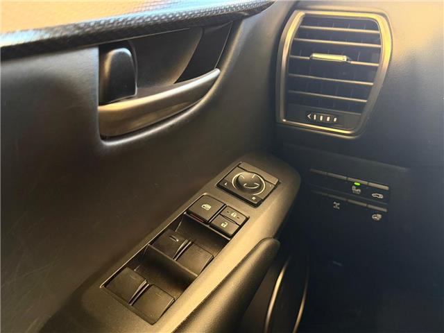 2017 Lexus NX 200t Base (Stk: 261032A) in Calgary - Image 11 of 18