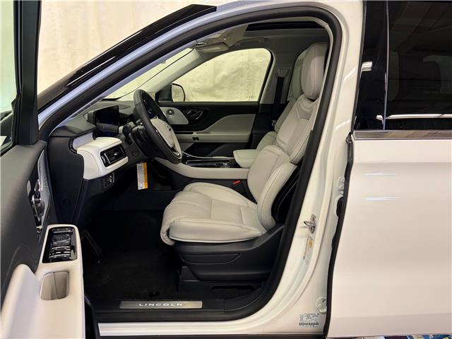 2026 Lincoln Aviator Reserve (Stk: 26AV10) in St.Paul - Image 4 of 10