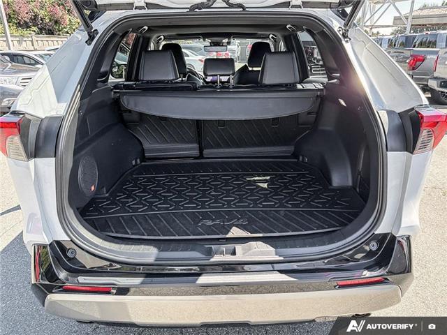 2023 Toyota RAV4 Hybrid XSE (Stk: T85042) in Richmond - Image 12 of 25