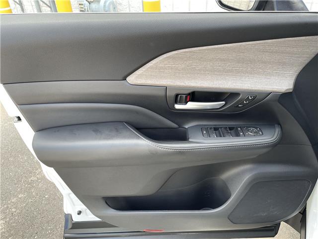 2026 Toyota Grand Highlander Hybrid Limited (Stk: 12108829A) in Concord - Image 23 of 49