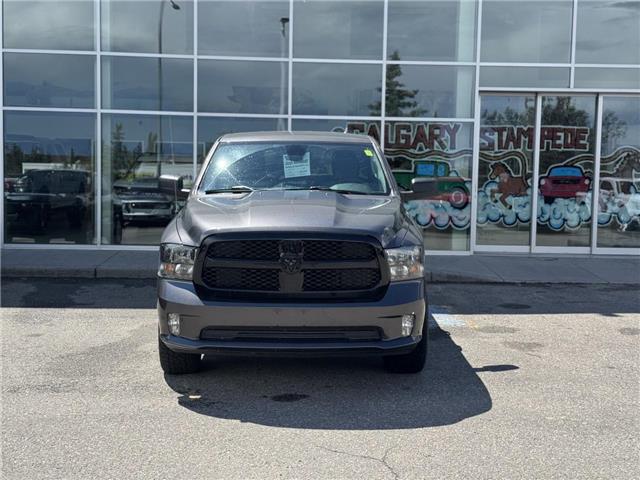 2021 RAM 1500 Classic Tradesman (Stk: T-2152A) in Okotoks - Image 2 of 5 2021 RAM 1500 Classic Tradesman (Stk: T-2152A) in Okotoks - Image 2 of 5