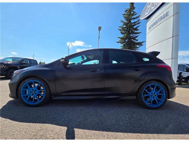2017 Ford Focus RS Base (Stk: 7190) in Calgary - Image 3 of 15