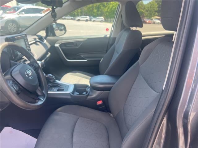 2020 Toyota RAV4 LE (Stk: 26421B) in Kingston - Image 16 of 19