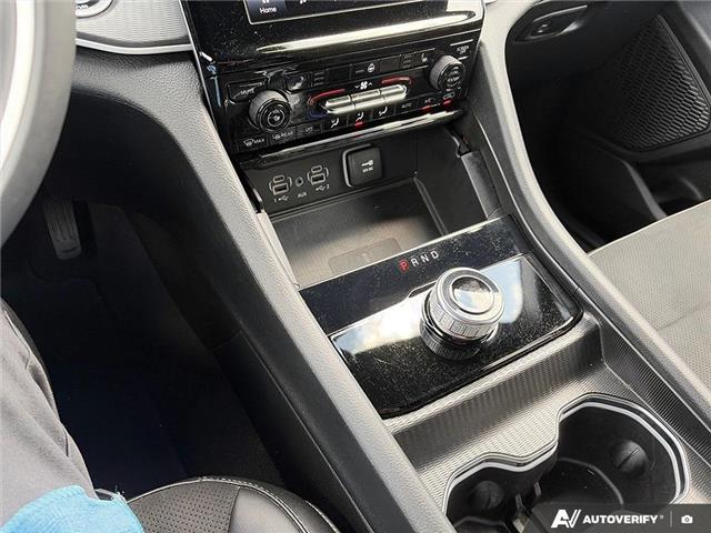 2024 Jeep Grand Cherokee Laredo (Stk: 167097) in London - Image 20 of 25