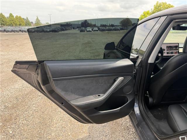 2023 Tesla Model 3 Long Range (Stk: 135342) in London - Image 11 of 16