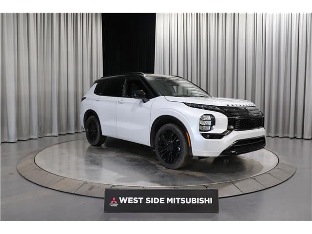 2026 Mitsubishi Outlander GT NOIR (Stk: T26888) in Edmonton - Image 1 of 34