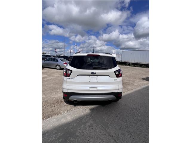 2018 Ford Escape SE in Saskatoon - Image 6 of 12 2018 Ford Escape SE in Saskatoon - Image 6 of 12