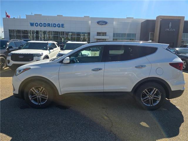 2018 Hyundai Santa Fe Sport 2.4 Luxury (Stk: T-1144A) in Calgary - Image 2 of 4 2018 Hyundai Santa Fe Sport 2.4 Luxury (Stk: T-1144A) in Calgary - Image 2 of 4