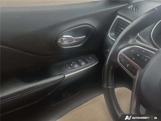 2021 Jeep Cherokee Sport (Stk: 6547-26A) in Sault Ste. Marie - Image 17 of 25