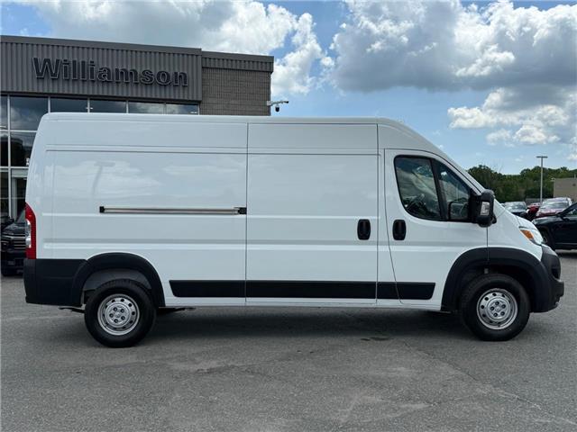 2023 RAM ProMaster 2500 High Roof (Stk: W9548) in Uxbridge - Image 8 of 18 2023 RAM ProMaster 2500 High Roof (Stk: W9548) in Uxbridge - Image 8 of 18