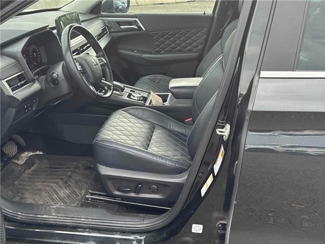 2023 Mitsubishi Outlander Plug-In Hybrid LE (Stk: 28534W) in Newmarket - Image 6 of 11