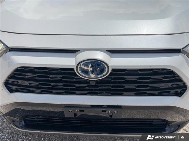 2024 Toyota RAV4 Hybrid XSE (Stk: 5UTT4586) in Sarnia - Image 9 of 24