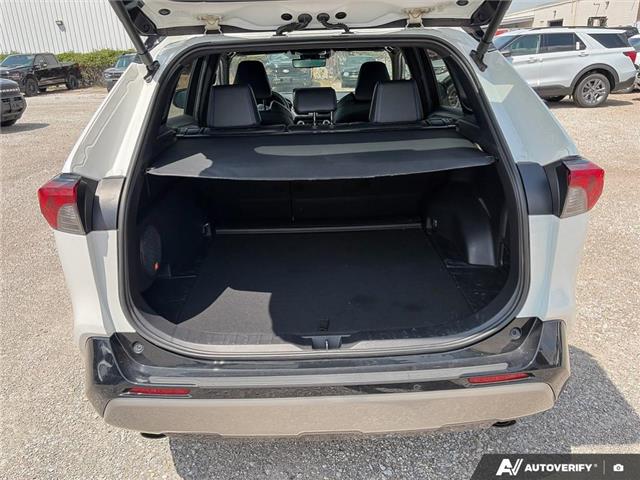 2024 Toyota RAV4 Hybrid XSE (Stk: 5UTT4586) in Sarnia - Image 11 of 24