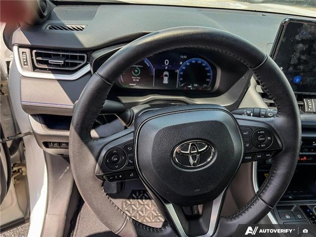 2024 Toyota RAV4 Hybrid XSE (Stk: 5UTT4586) in Sarnia - Image 13 of 24
