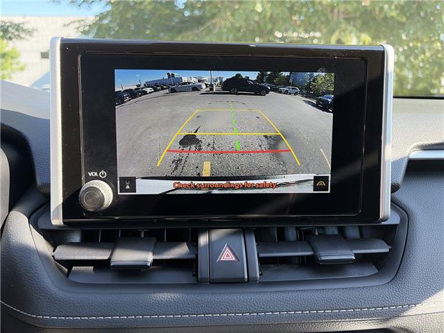 2025 Toyota RAV4 Hybrid LE (Stk: 10122111A) in Markham - Image 19 of 29