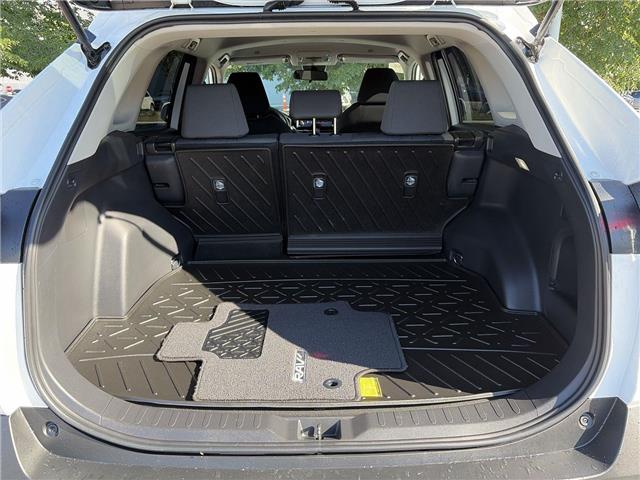 2025 Toyota RAV4 Hybrid LE (Stk: 10122111A) in Markham - Image 26 of 29