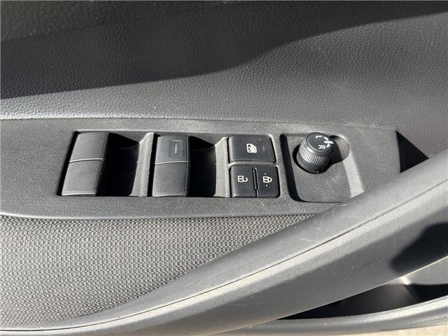 2025 Toyota Corolla Hybrid LE (Stk: 10121852A) in Markham - Image 13 of 29