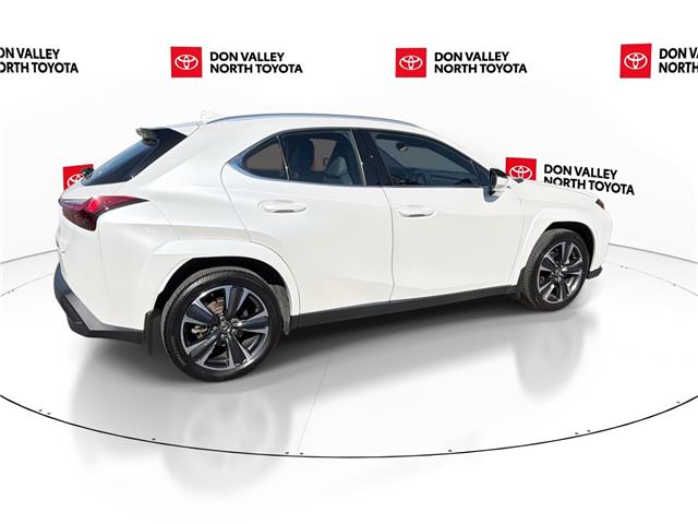 2025 Lexus UX 300h Base (Stk: 10121956A) in Markham - Image 8 of 30