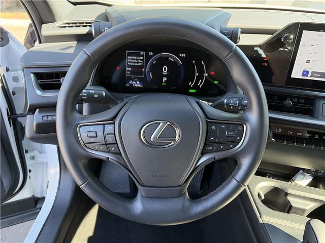 2025 Lexus UX 300h Base (Stk: 10121956A) in Markham - Image 14 of 30
