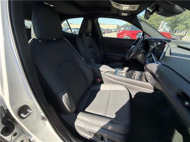 2025 Lexus UX 300h Base (Stk: 10121956A) in Markham - Image 29 of 30