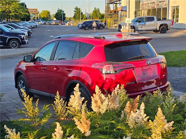 2017 Toyota RAV4 LE (Stk: 26367A) in Bowmanville - Image 8 of 26